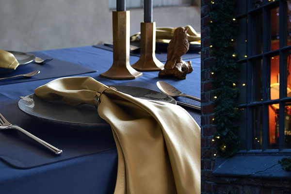 Christmas tablecloth indigo, gold serviettes